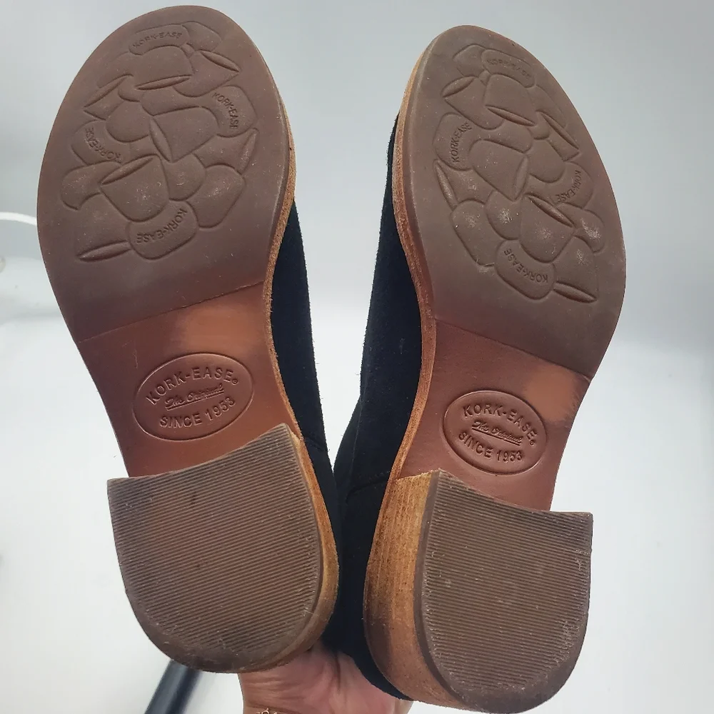 Kork-Ease Rennt Suede Booties Black - Picture 5 of 8